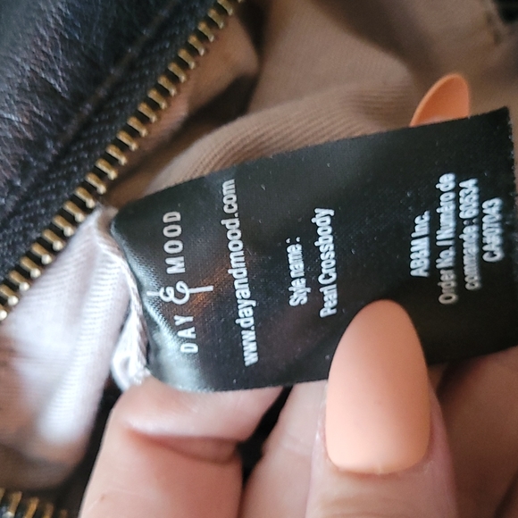 Day and mood pearl crossbody leather purse from Anthropologie - Picture 7 of 8